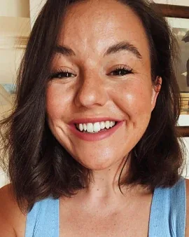 Laura Wright - booker