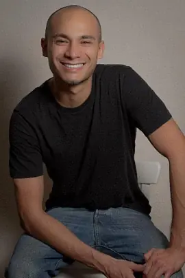Albert Mora Escobedo