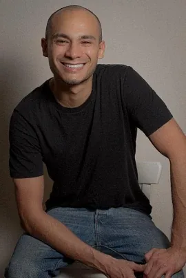 Albert Mora Escobedo - comedian