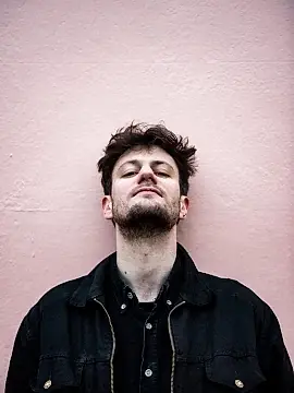 Alex Farrow