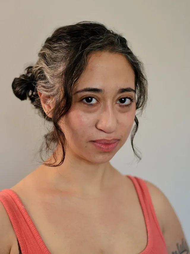 Becca Beberaggi - comedian
