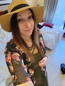 Daphne - booker