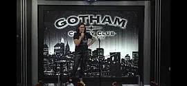 Gundula - comedian