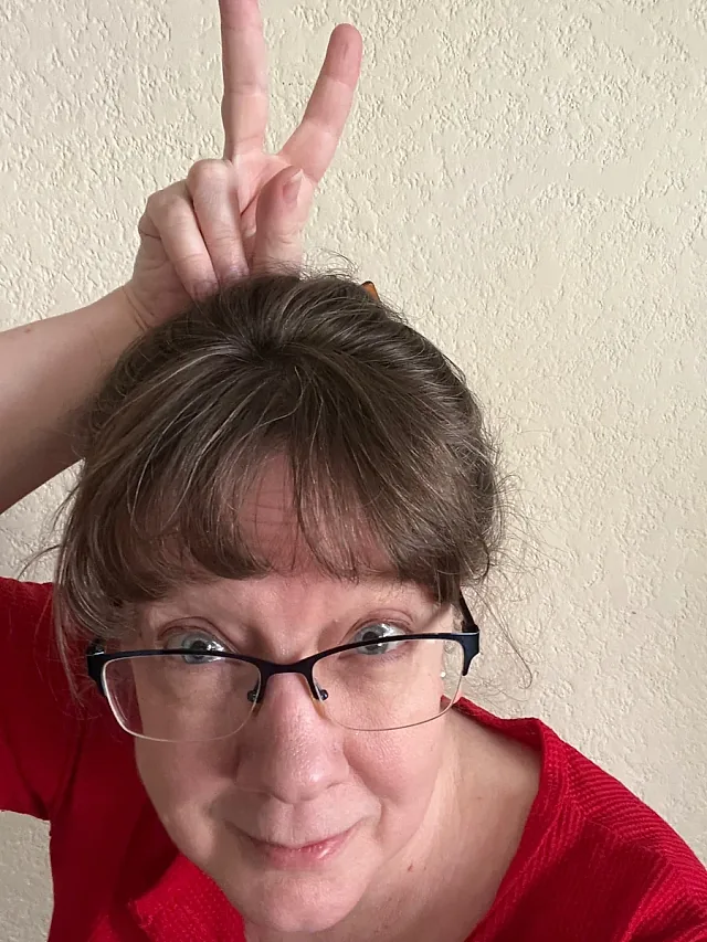 Jennifer Smith - comedian