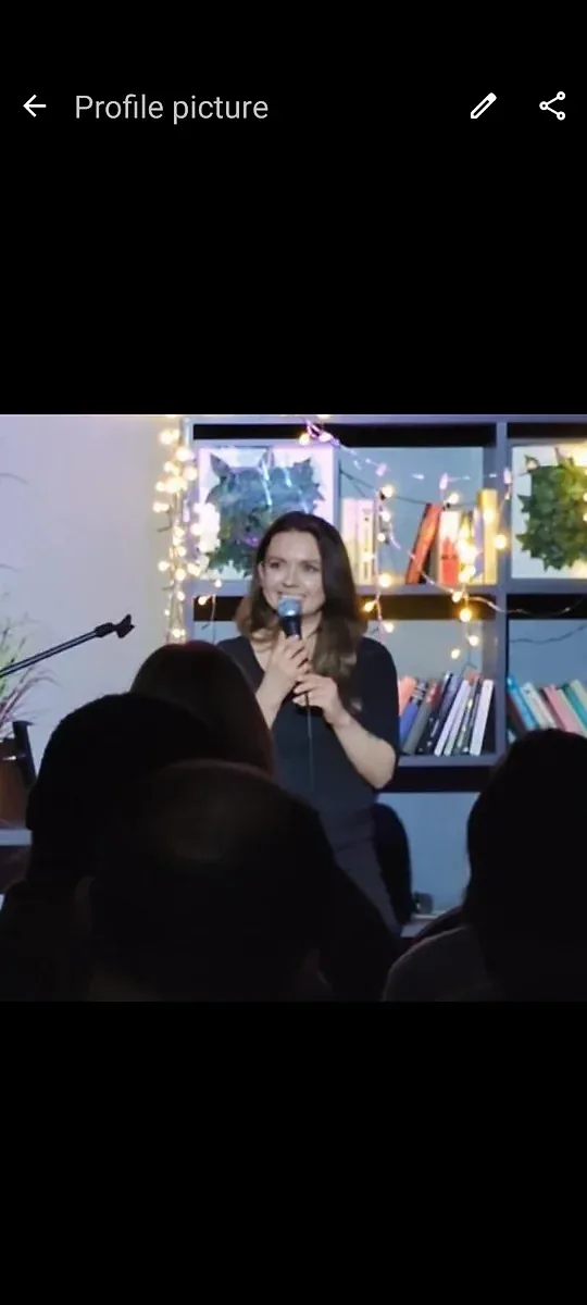 Kat G - comedian