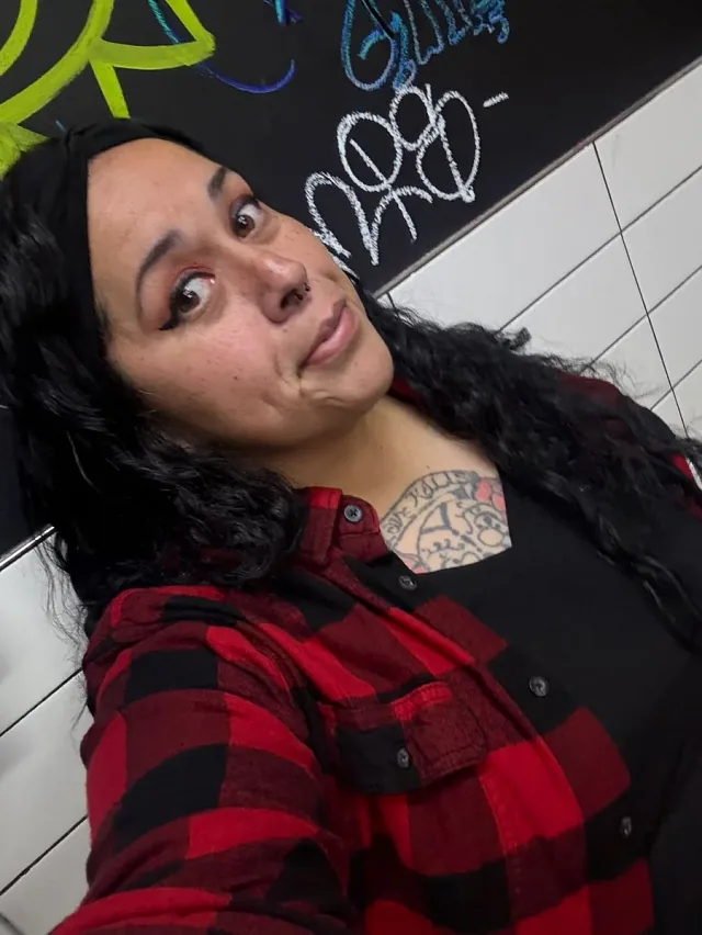 Krystal Magdaleno - comedian