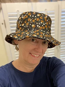 Laura Stroebel - comedian