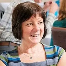 Lesley Caddy