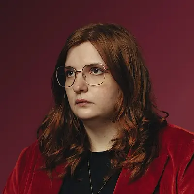 Lizzie Simpson