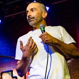 Mike Salvi - comedian