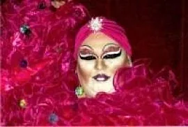 Mona Lott - comedian