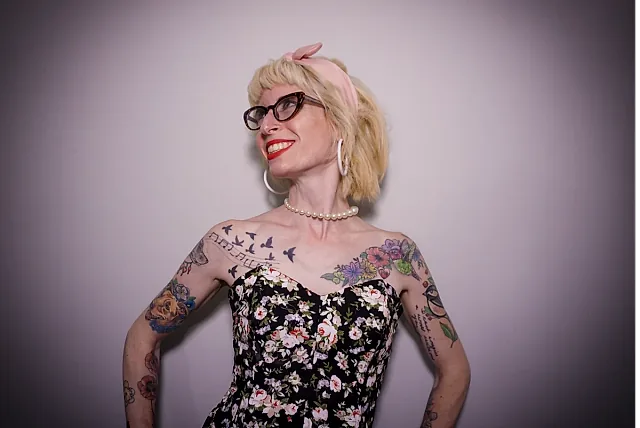 Rachel Summers - comedian