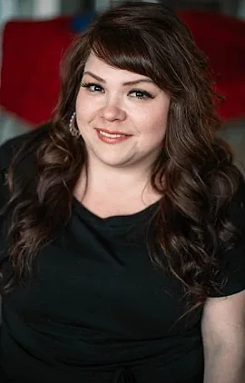Stefanie Ann - comedian