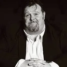 Steffen Peddie  - comedian