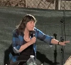 Suzanne Linfante - comedian
