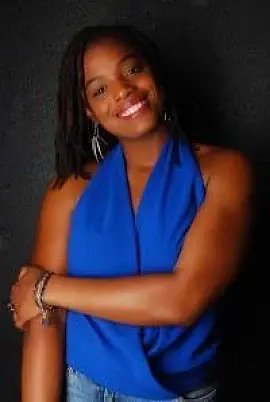 Thanyia Moore