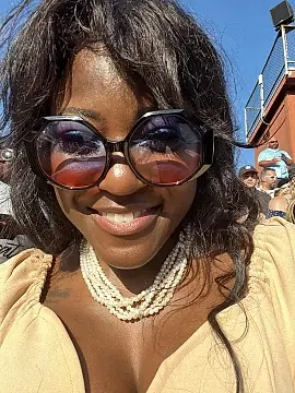 Torona Michele Poole