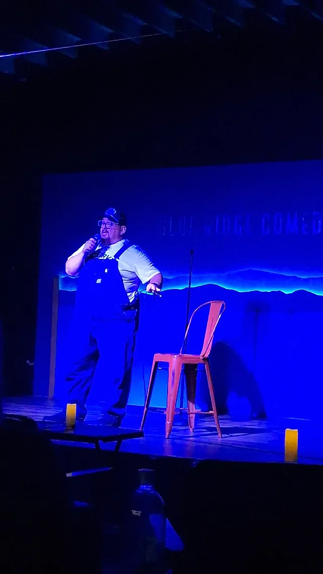 Travis Hensley - comedian