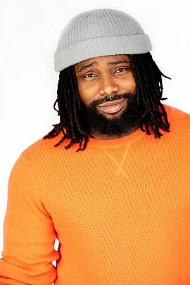 Von Roburts  - comedian