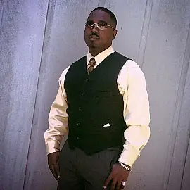 Warrick Ray