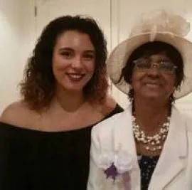 Yasmin Elaine - booker