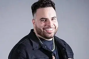 Tumua Das' How Tour