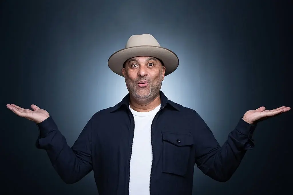 Russell Peters - Relax* World Tour *It's Not That Serious