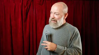 Kyle Kinane (21+)