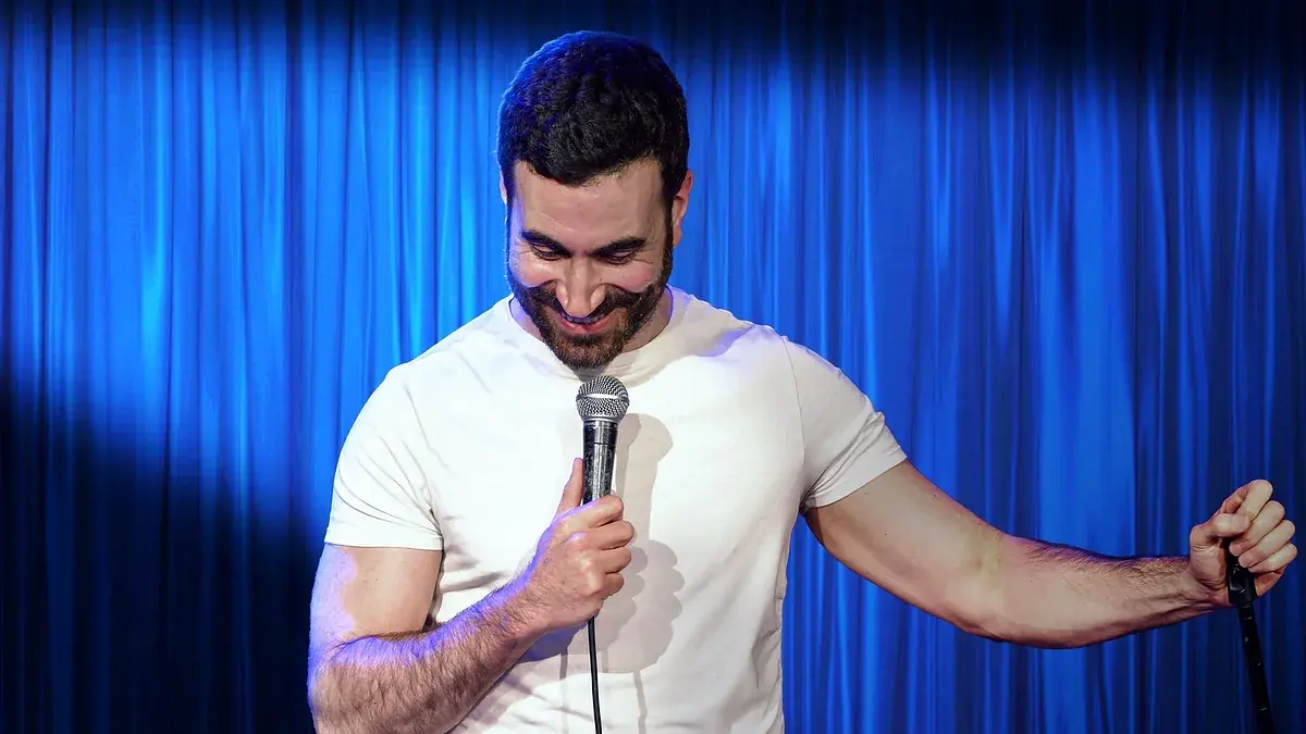 Brett Goldstein (15+)