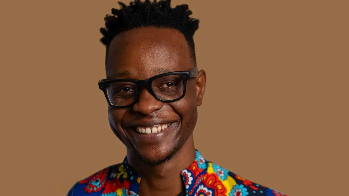 Learnmore Jonasi (18+)