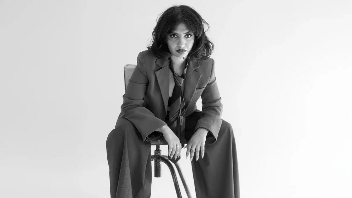 Gauri B