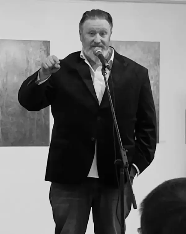 Alex Mann photo