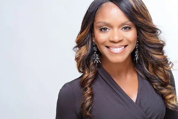 Janetta LaShelle photo