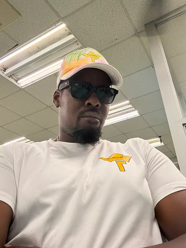 Dezdadondollarz photo