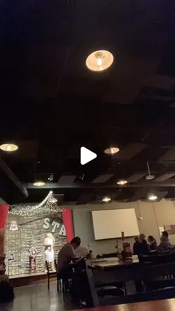 Melissa Carruthers Wilson on Instagram: "#standupcomedyclub #standupcomedynight #storessellingbytheboatload #InebriationSales #standupcomedyshow"