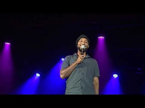 Comedian Loose Cannon live