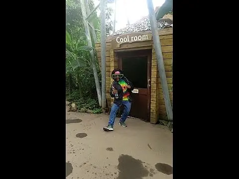 Wake up and feel happy song at Eden Project