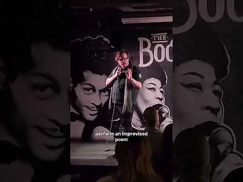 Poet destroys audience member with an improvised rhyme 🔥🔥🔥🔥🔥🔥🔥#poetry #comedy #viral