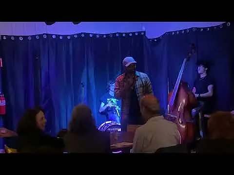 Stand Up 8 min clip