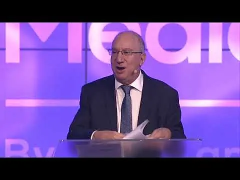 Harry Freedman - Corporate Comedy - Funny Fake Industry Expert