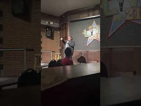 Loony bin comedy club 
