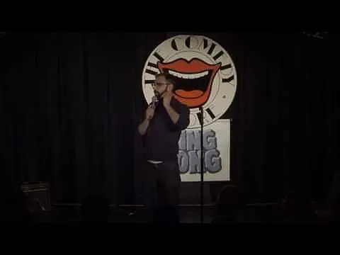 Mo Saffaf Syrian Comedian Beats "King Gong" @ The Comedy Store