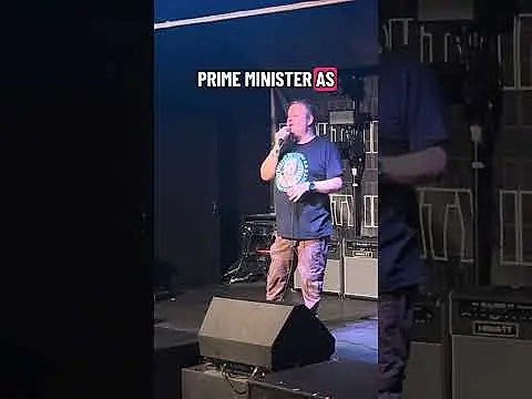 Newsnight call me?!  #standupcomedy #politics #observationskills #flatpack #livecomedy