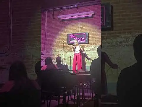 boo boo #standupcomedy #standup #comedy #funny @funnydumbblonde