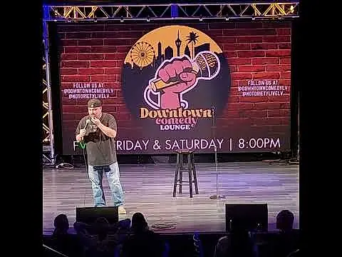 downtown comedy lounge