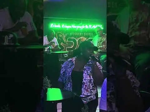 EastSide Harlem World- Open Mic #comedymoments #plussize #trending #ladeebondsthecomedian