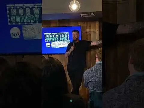 I only know two songs… #standupcomedy #standup #comedy #crowdwork