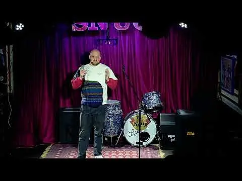 5 minutes at Comedy Vault Showcase