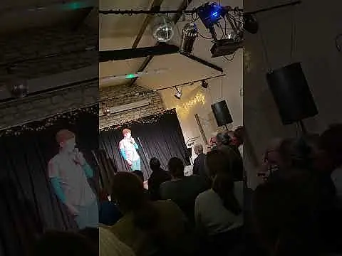 A mental breakdown of a gig in Chippenham - Tam Vanum