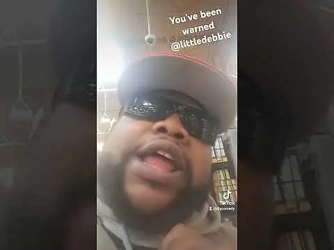 @Littledebeofficial  you've been warned run me my dougnuts!!!!! Tag little debbie in the comments